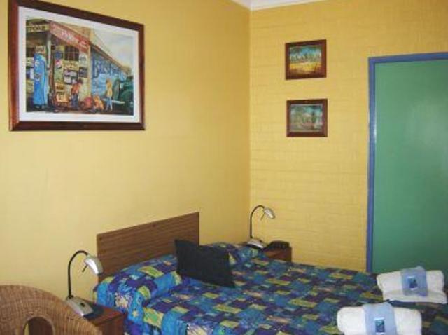 Black Swan Waterfront Motel (Adults Only) Swansea Kamer foto